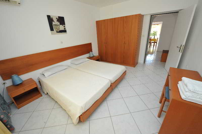 Aparthotel Helena Christina Asgourou Esterno foto